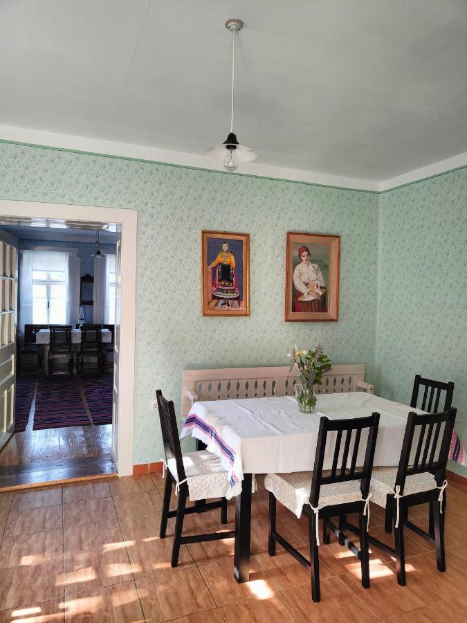 Ethno&Coffee House Tulip Bed & Breakfast Glozan Екстериор снимка
