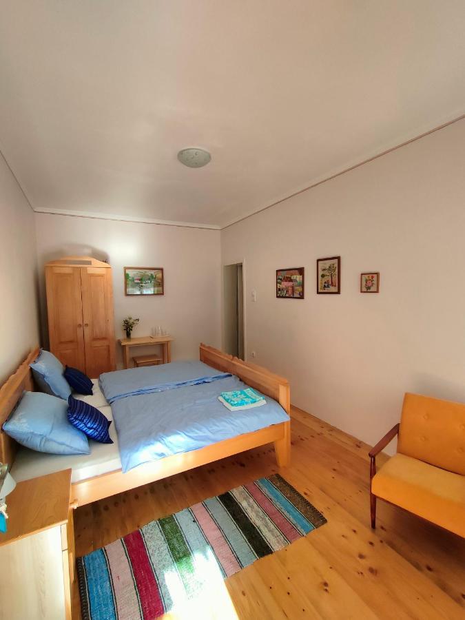 Ethno&Coffee House Tulip Bed & Breakfast Glozan Екстериор снимка